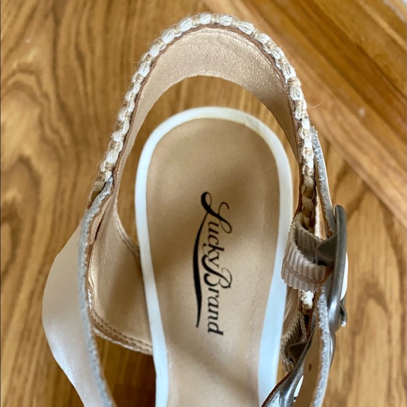 Women’s Lucky Brand Lahoya Platform Wedge - Picture 9 of 10